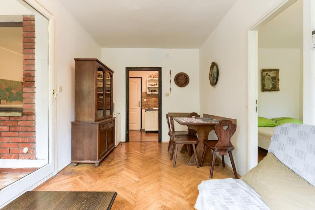 Apartman Legacy Apartment Zadar Exterior photo
